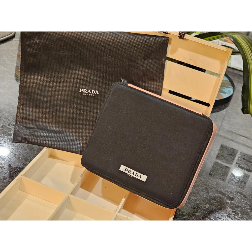 Prada Black & Pink Square Hard Travel Case NWT - Picture 4 of 17